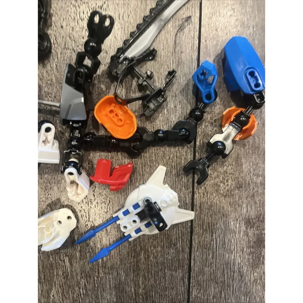 lego hero factory Incomplete Lot Of Two.